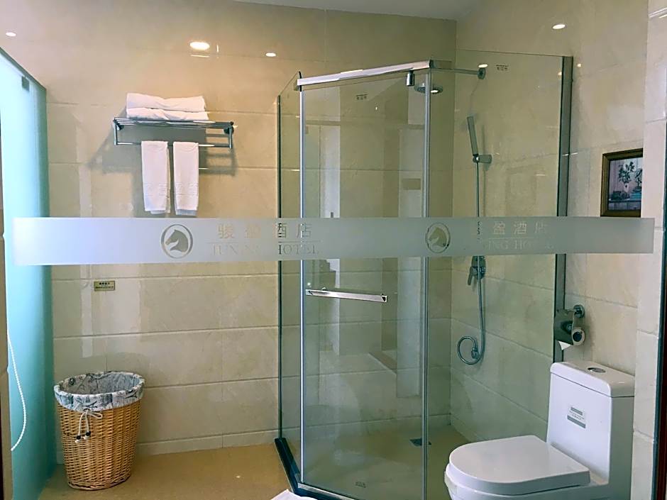 Kaiping Sanbu Junying Hotel