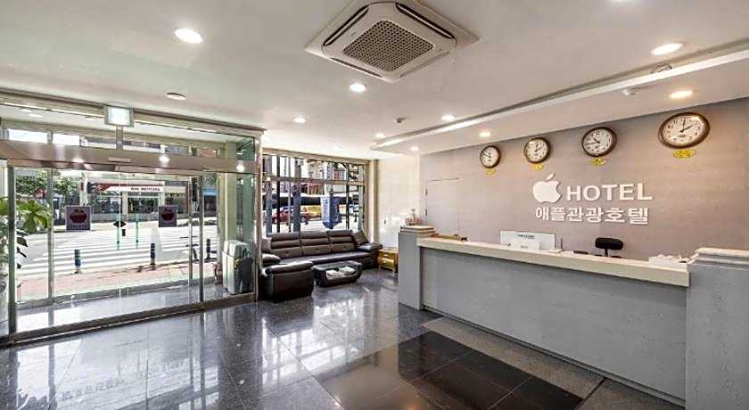 Apple Hotel