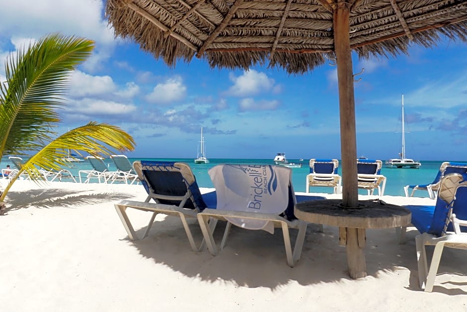 TRYP by Wyndham Aruba Adults Only Hotel