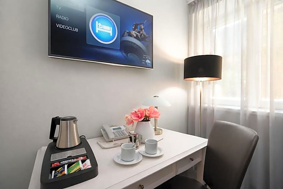 Alexandar Square Boutique Hotel