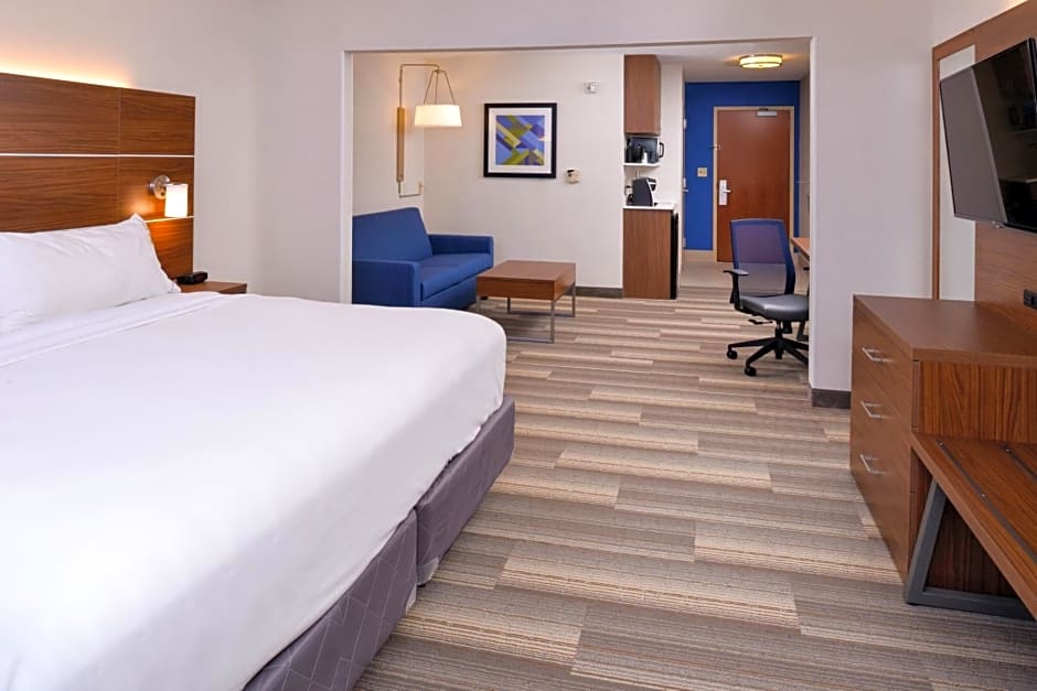 Holiday Inn Express Hotel & Suites Urbana-Champaign-U of I Area