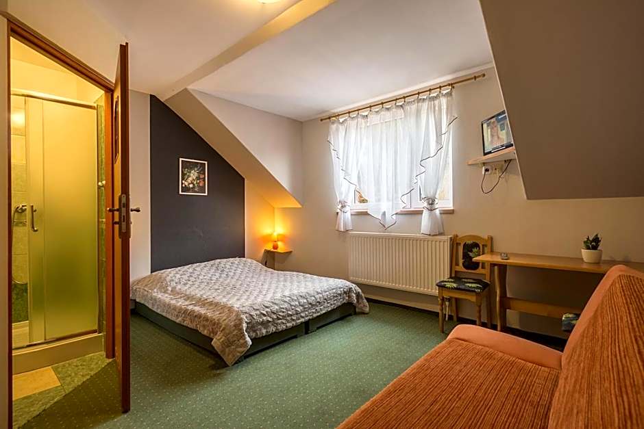 Harmont Montis- dawna Zającówka- IDEALNA lokalizacja - leśna enklawa w centrum miasta! Sauna, masaże, zabiegi spa!