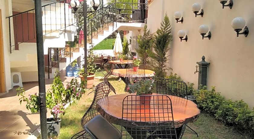 Asiklar boutique hotel 