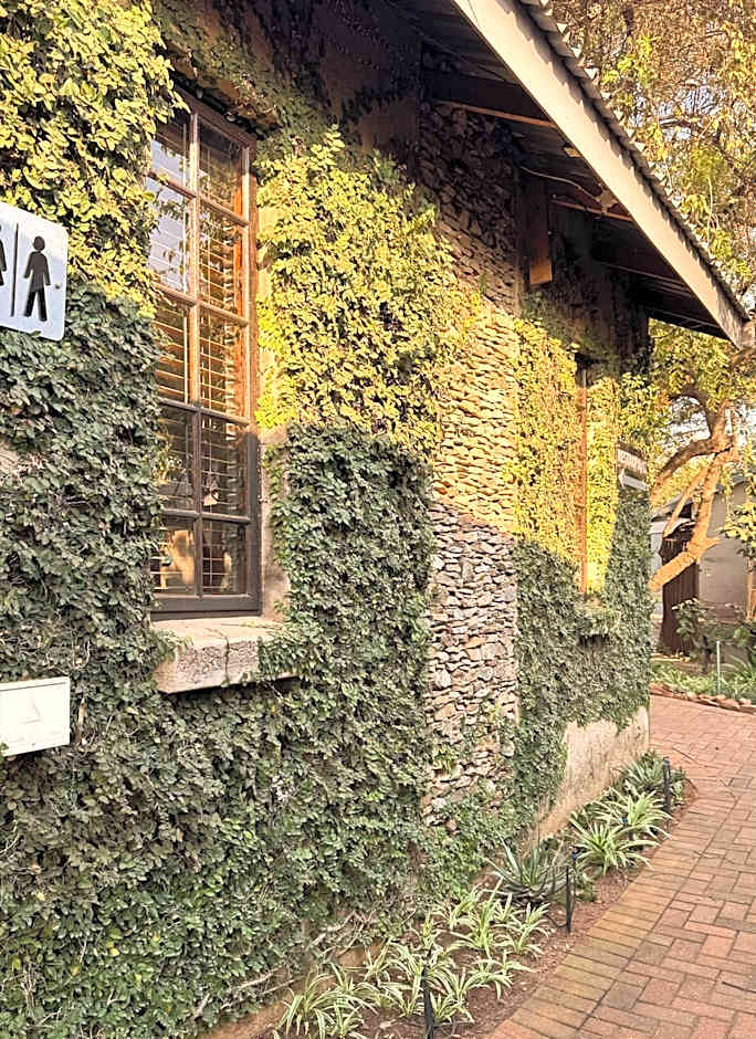 Paradise Creek Lodge