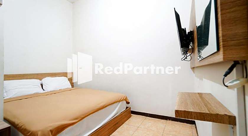 Bright Residence near ITC Mangga Dua Mitra RedDoorz