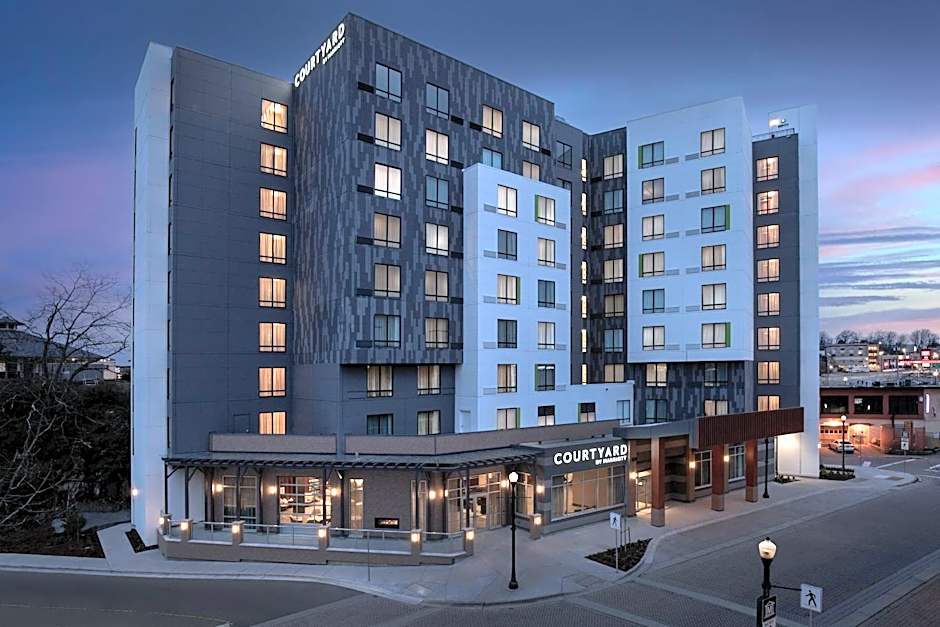 Courtyard by Marriott Nanaimo
