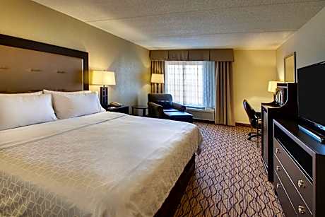 King Room - Hearing Accessible/Non-Smoking