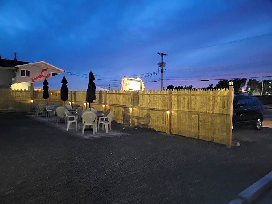 Shore Point Motel