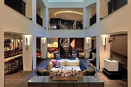 Kimpton Hotel Vintage Portland, an IHG Hotel