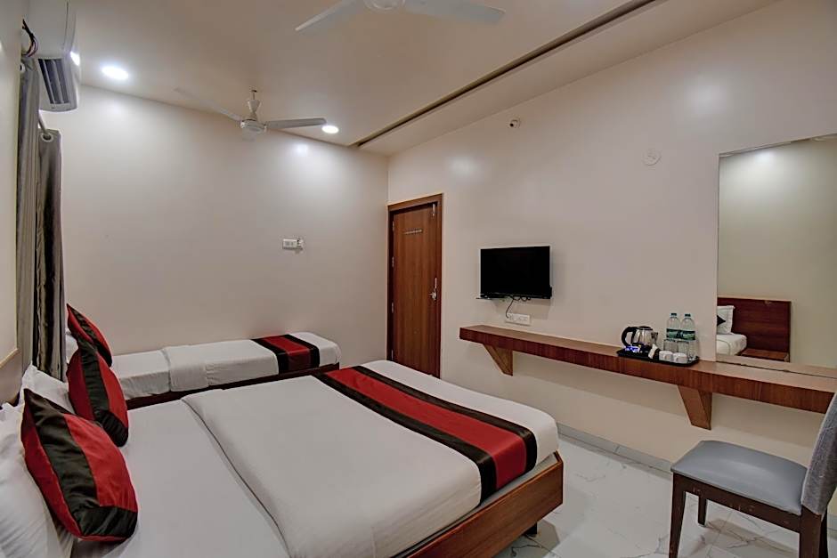 HOTEL D GRAND