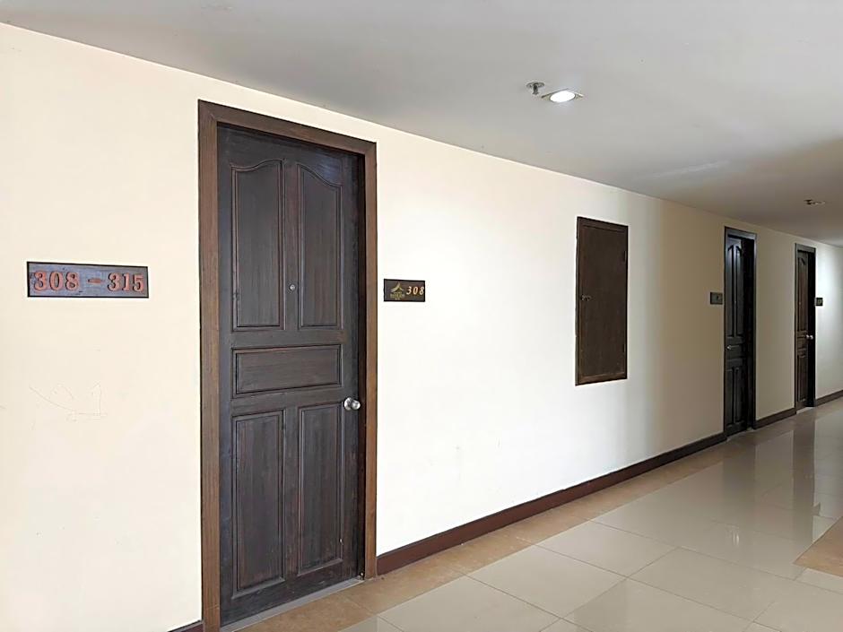 Piyaporn Pavilion Hotel