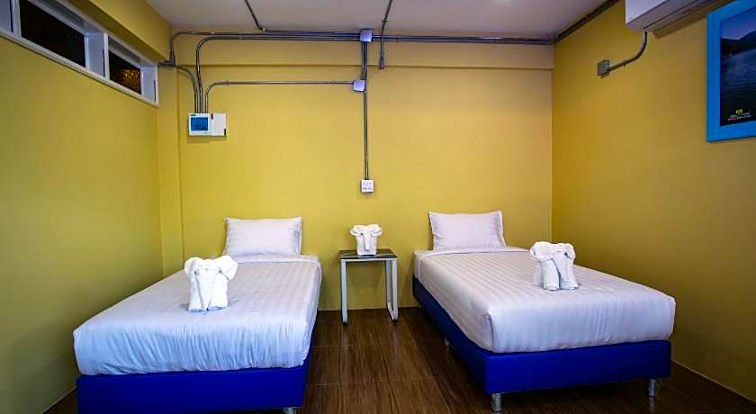 Baan Chang Hotel & Coffee House