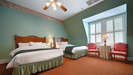 Queen Room with Two Queen Beds-Disability Access
