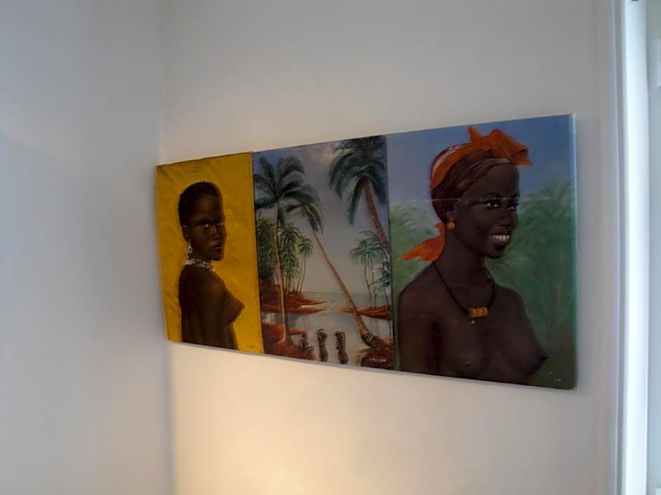 Le Buzet Bleu Bed & Breakfast