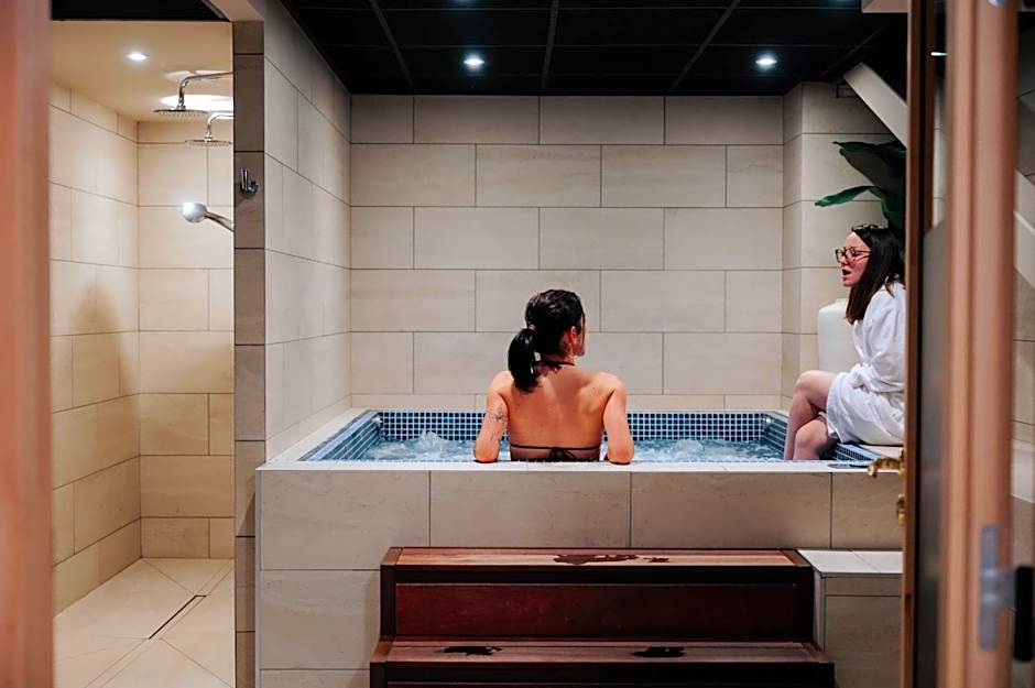 Keystone Hôtel & Spa