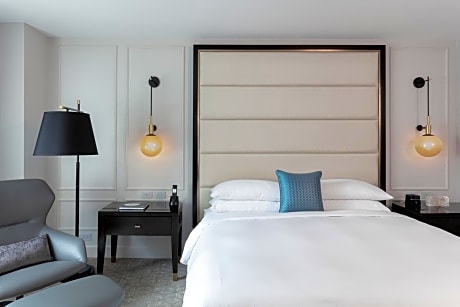 Inspired One-Bedroom King Suite