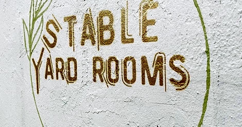Stable Yard Rooms - The White Swan