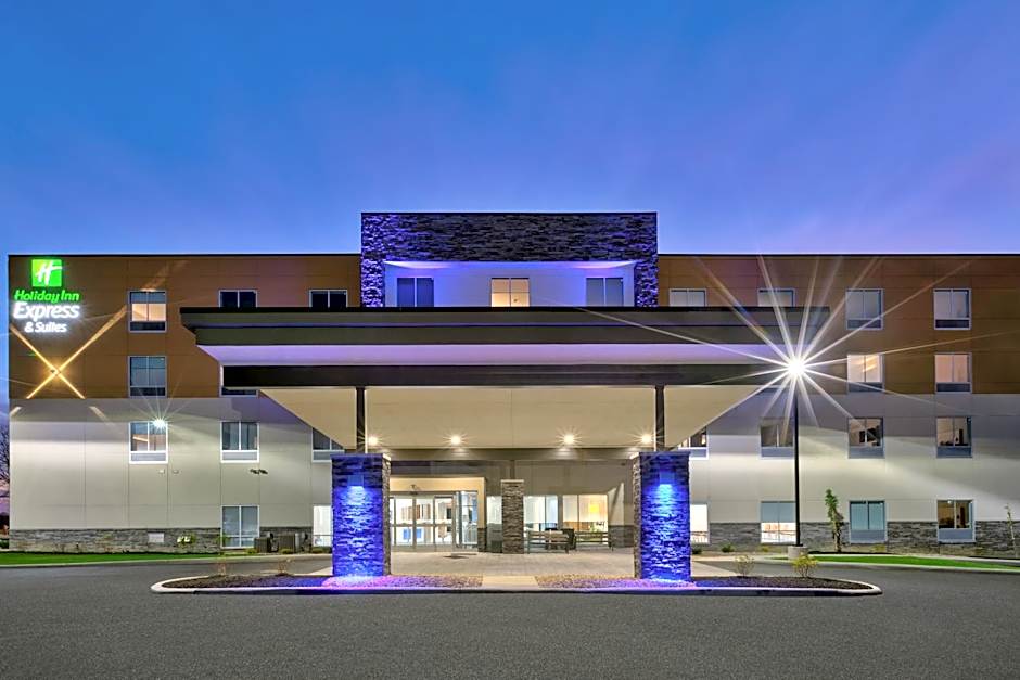 Holiday Inn Express And Suites Wooster By IHG