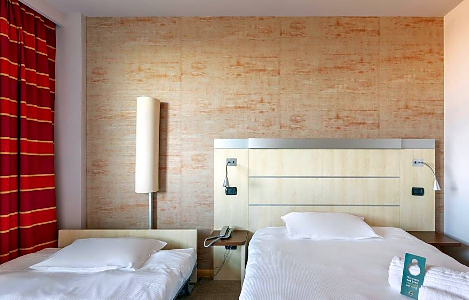 B&B Hotel Cherasco Langhe