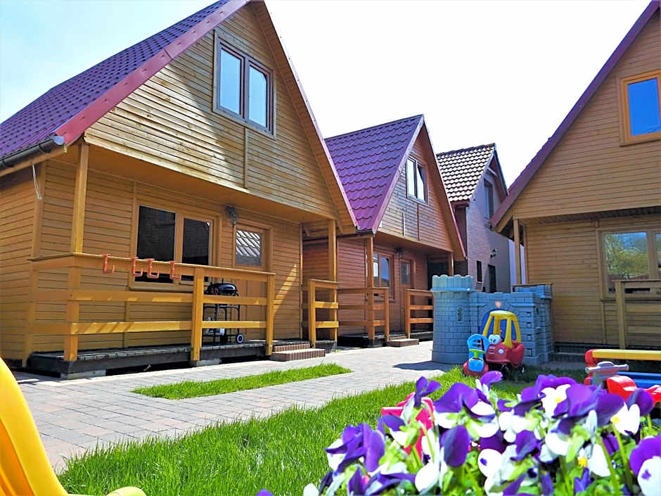 Domki u Skrzata Drewniane