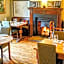 Oak Tree Inn