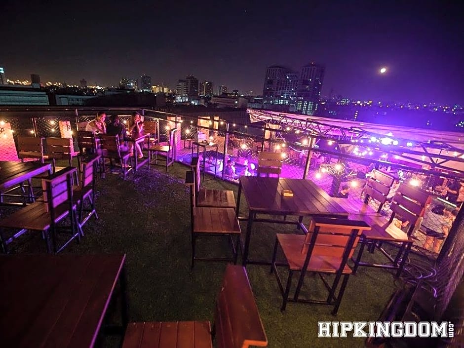 OYO 796 Paradise Sukhumvit Hotel