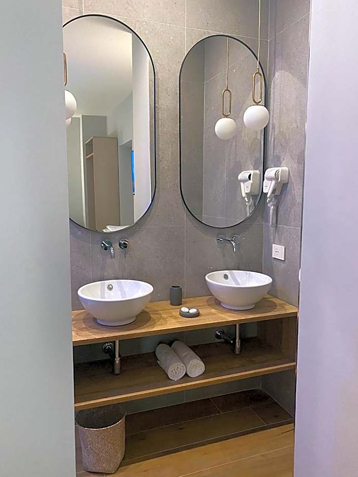 Krysos Luxury Rooms
