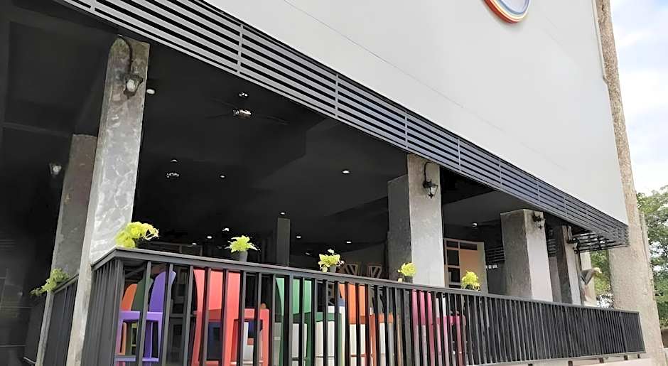 Rainbow Sky Hotel Samet