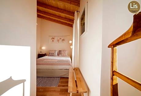 1 Double Bed Room with Terrace