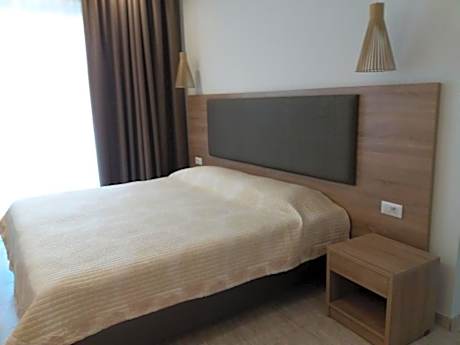 Superior Garden View