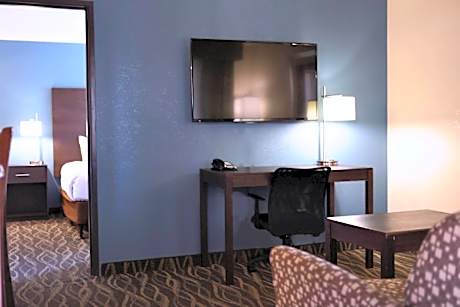 King Suite with Sofa Bed and Jacuzzi