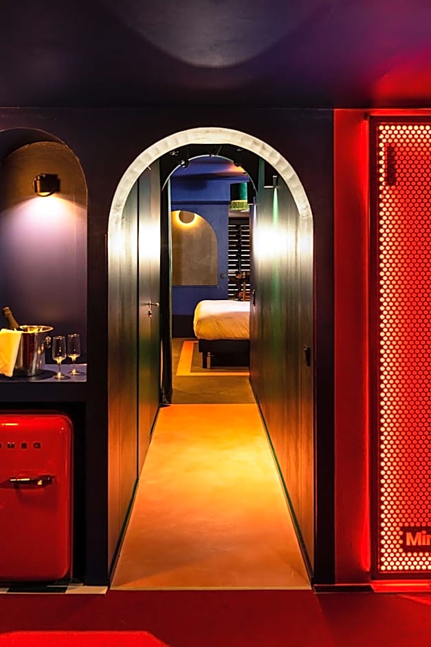 Minamina, chambre avec jacuzzi privatif