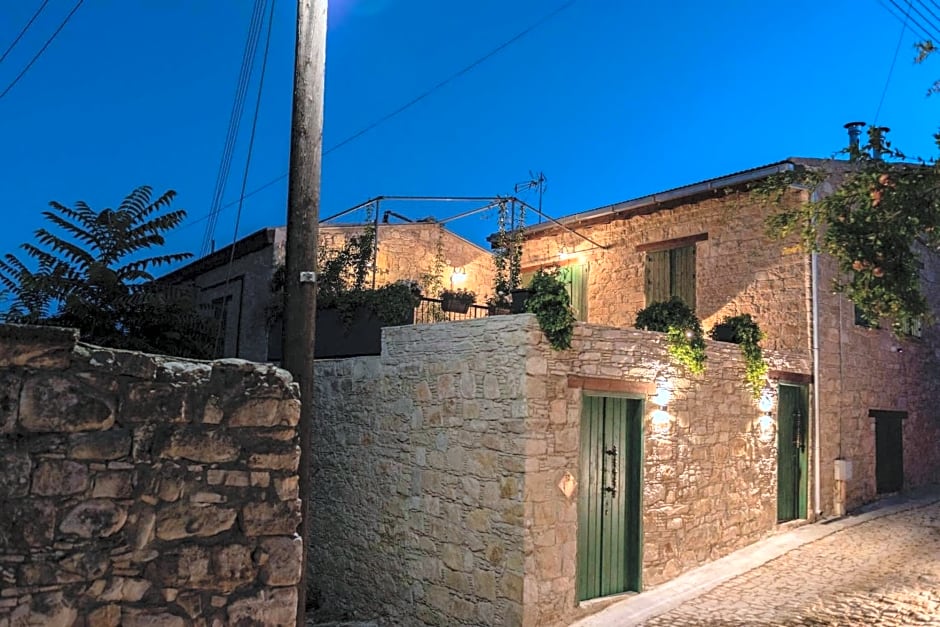 Oinou Strata - Adults Only