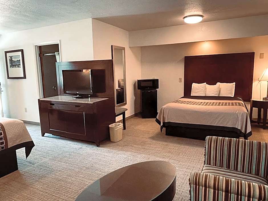 Vino Inn & Suites