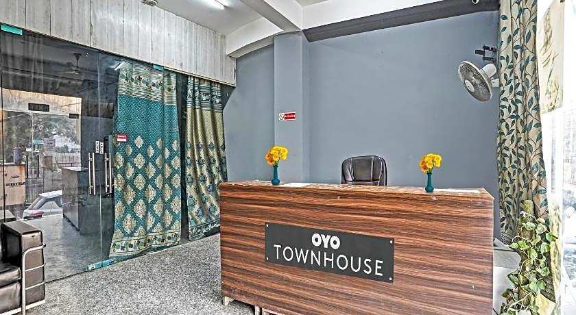 Hotel O The Signature Hotel Near Iskcon Temple Noida