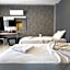 Emilia Otel