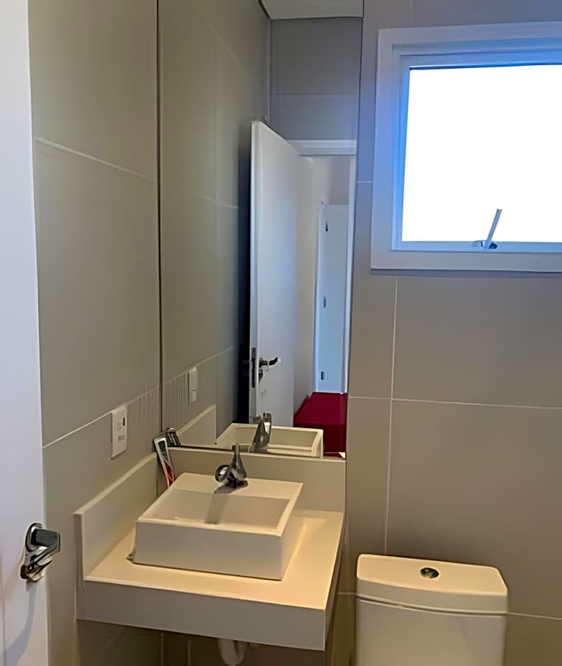 Beira mar alto padrão!