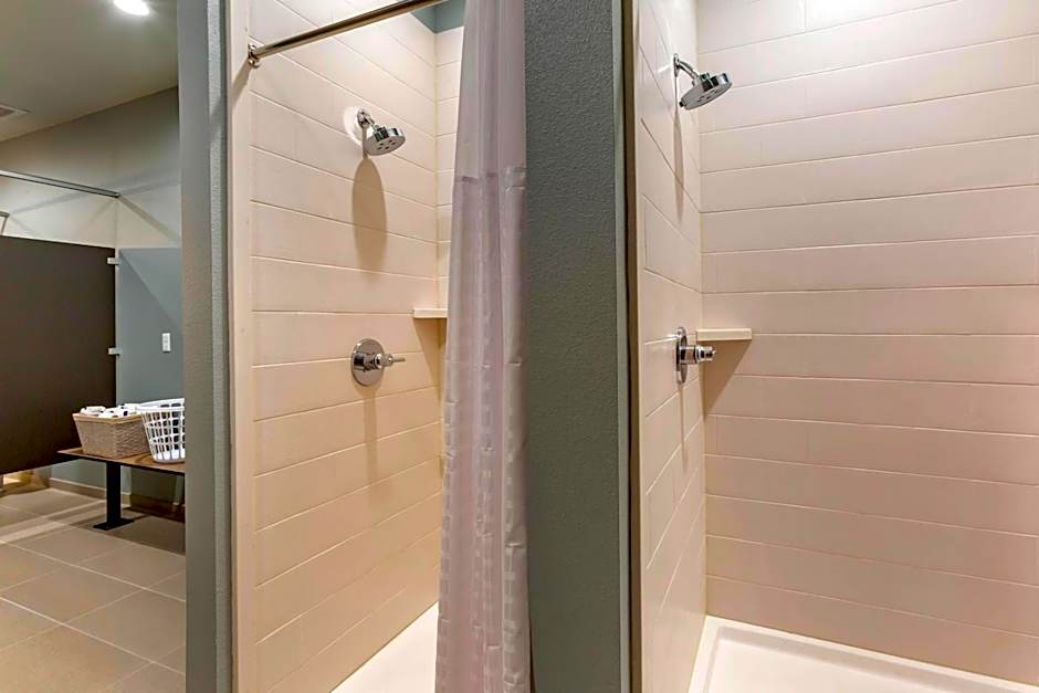 MainStay Suites Carlsbad South