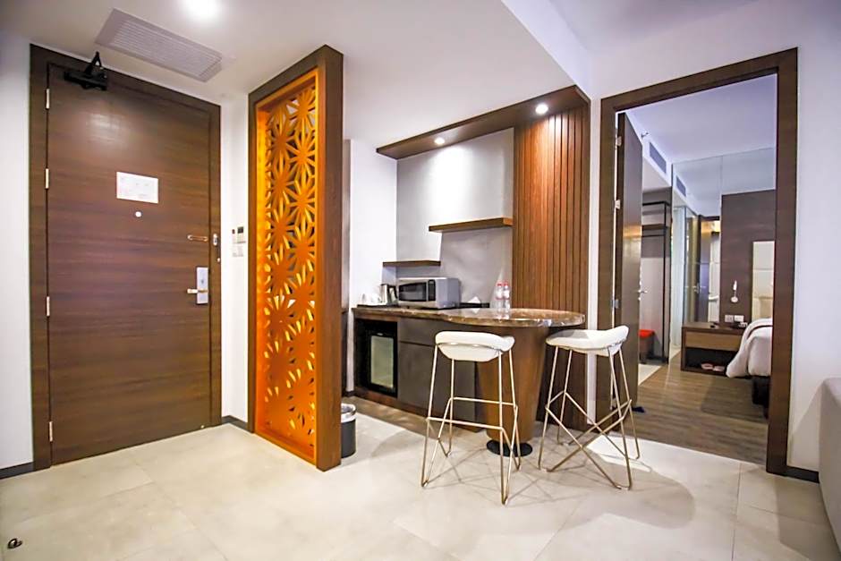 Asialink Hotel Batam by Prasanthi