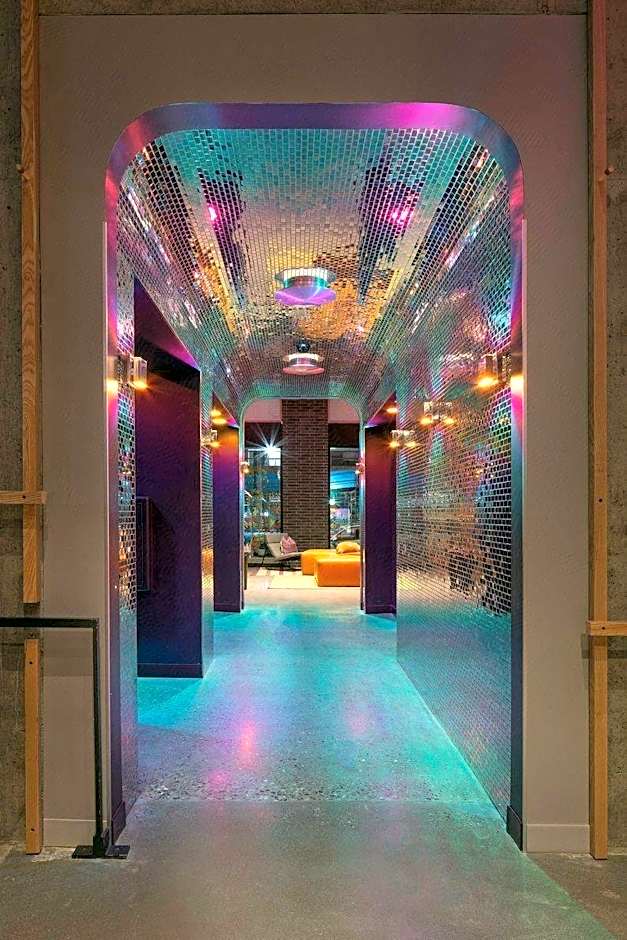 Moxy Portland Downtown