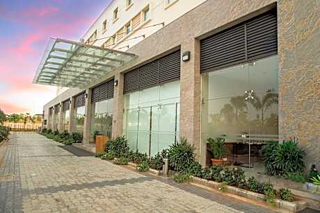 Kalyan Grand - a business hotel