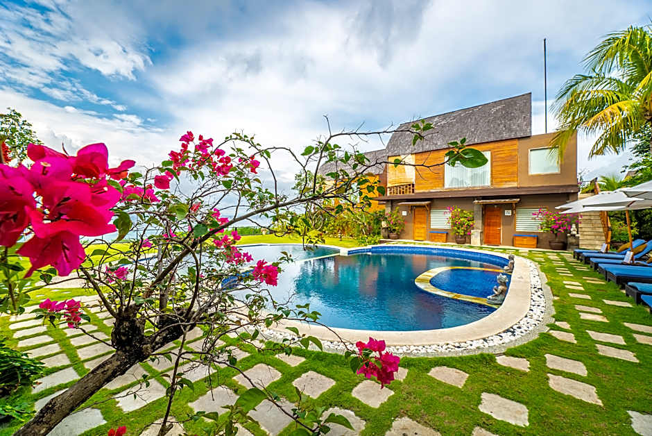 De Sapphire Cliff Villa by Danapati