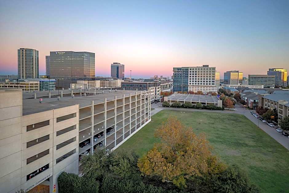 Cambria Hotel Plano Frisco