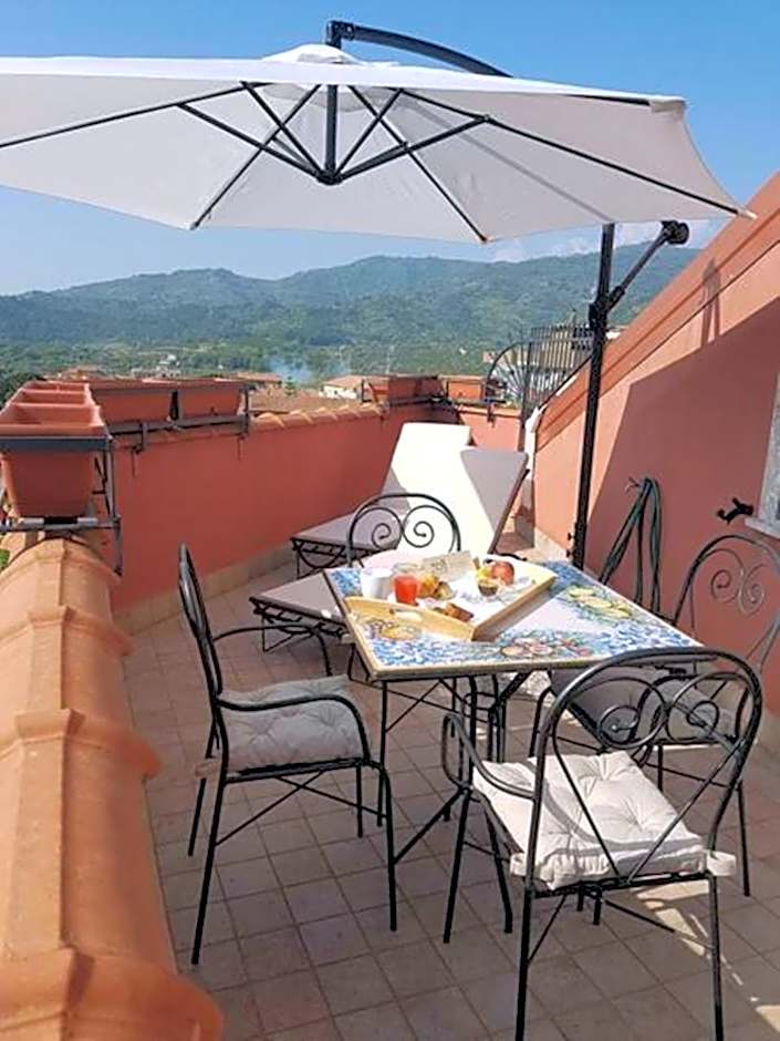 La Porta dell'Alcantara