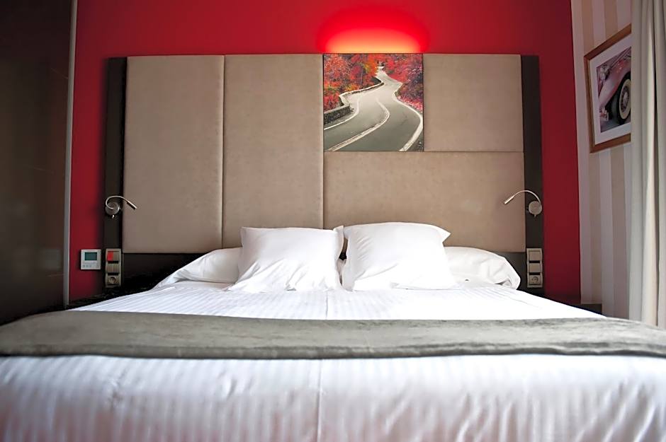 Costa Esmeralda Suites