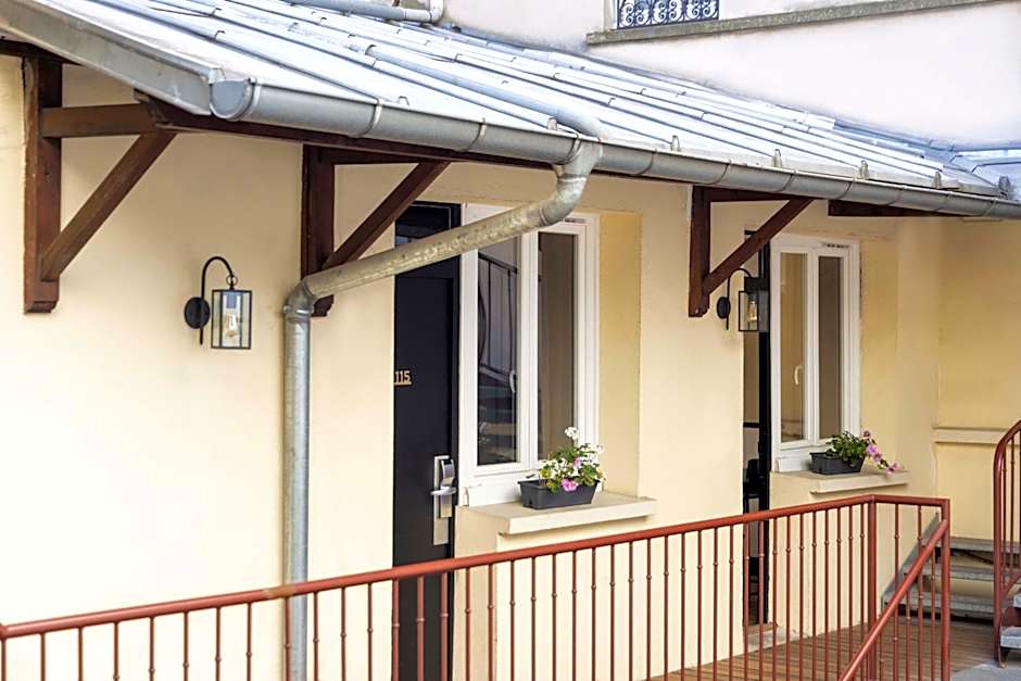 Hotel at Gare du Nord