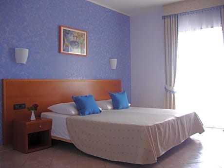 Double or Twin Room with Balcony or Terrace - Sea Side