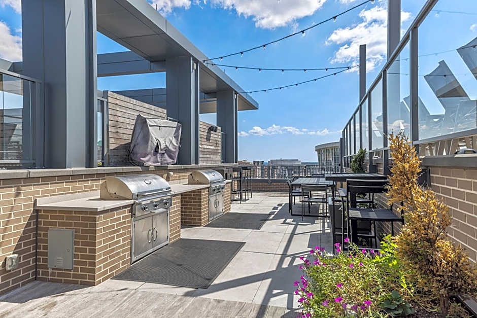 Placemakr Marymount Ballston