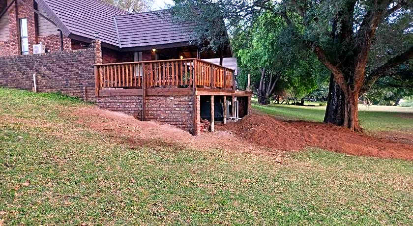 Ekuthuleni River Front Chalets