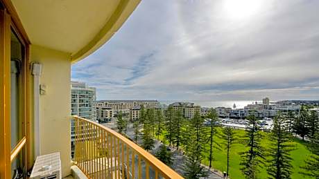 Premium Queen Room with Spa Bath